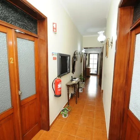 Casa Da Avo Hostal Angra do Heroísmo
